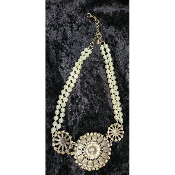 J. Crew Vintage Faux Pearl Teal & Jade Green Rhinestone Statement Necklace - Picture 5 of 7